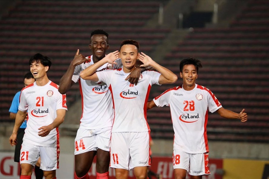 Trò cũ của HLV Park Hang-seo từng thi đấu tại Lào giờ về quê đi nhặt phế liệu, kiếm 200.000 đồng/ ngày vẫn thấy hạnh phúc - Ảnh 3