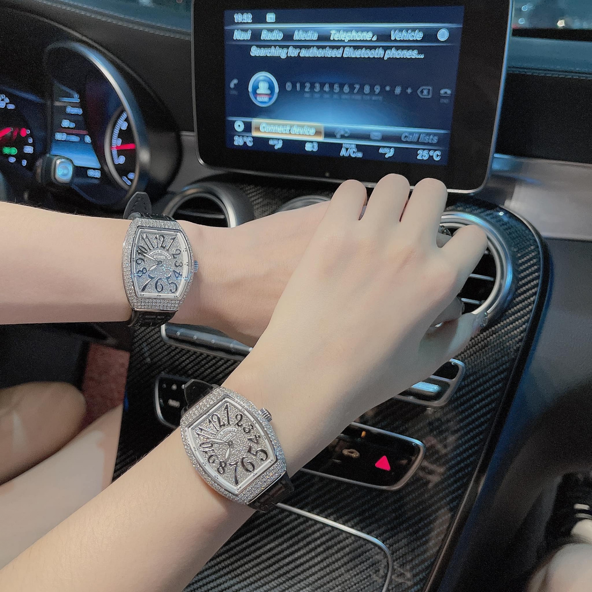 Chân dung hot girl 'bóc bánh trả tiền', cuỗm luôn 170 triệu của khách: Luôn khoe cuộc sống sang chảnh trên MXH - Ảnh 5