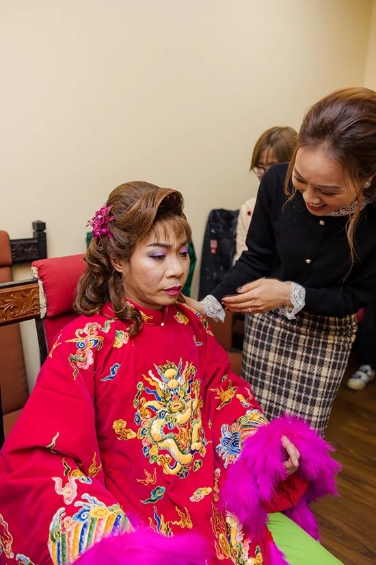 Tin giải trí hot nhất tối 27/1: Sơn Tùng tái xuất, Cách xưng hô của Lệ Quyên với tình trẻ - Ảnh 2