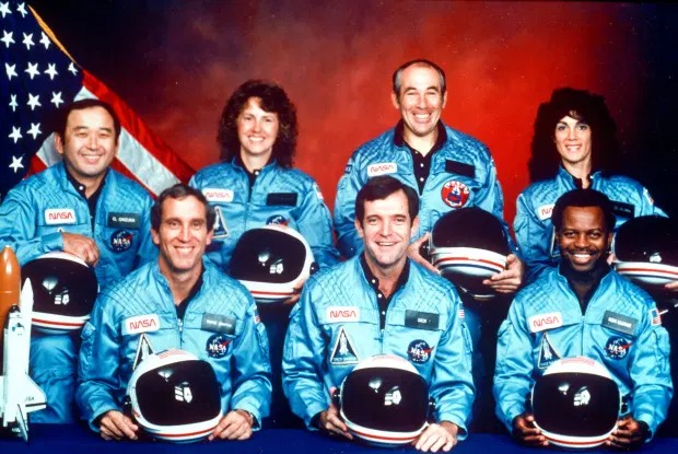 Toàn bộ 7 thành viên phi hành đoàn đều thiệt mạng. Từ trái qua phải: , Ellison Onizuka, Mike Smith, Christa McAuliffe, Dick Scobee, Greg Jarvis, Ron McNair và Judith Resnik. Ảnh: AP