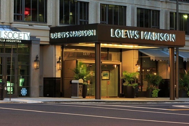 Khách sạn Loews Madison tại Washington DC được đặt phòng phục vụ lễ nhậm chức của ông Donald Trump vào năm 2017. Ảnh: Getty Khách sạn Loews Madison tại Washington DC được đặt phòng phục vụ lễ nhậm chức của ông Donald Trump vào năm 2017. Ảnh: Getty