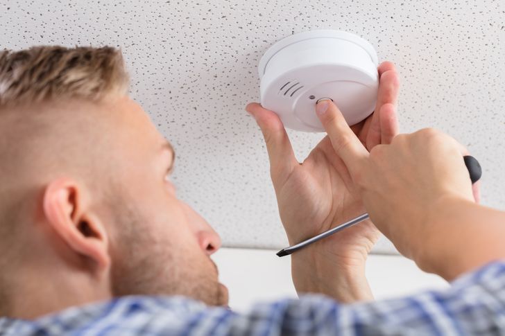 Hạn sử dụng của 20 vật dụng trong nhà mà không ai biết, nhiều người dùng quá hạn - Ảnh 15 Hạn sử dụng của 20 vật dụng trong nhà mà không ai biết, nhiều người dùng quá hạn - Ảnh 15