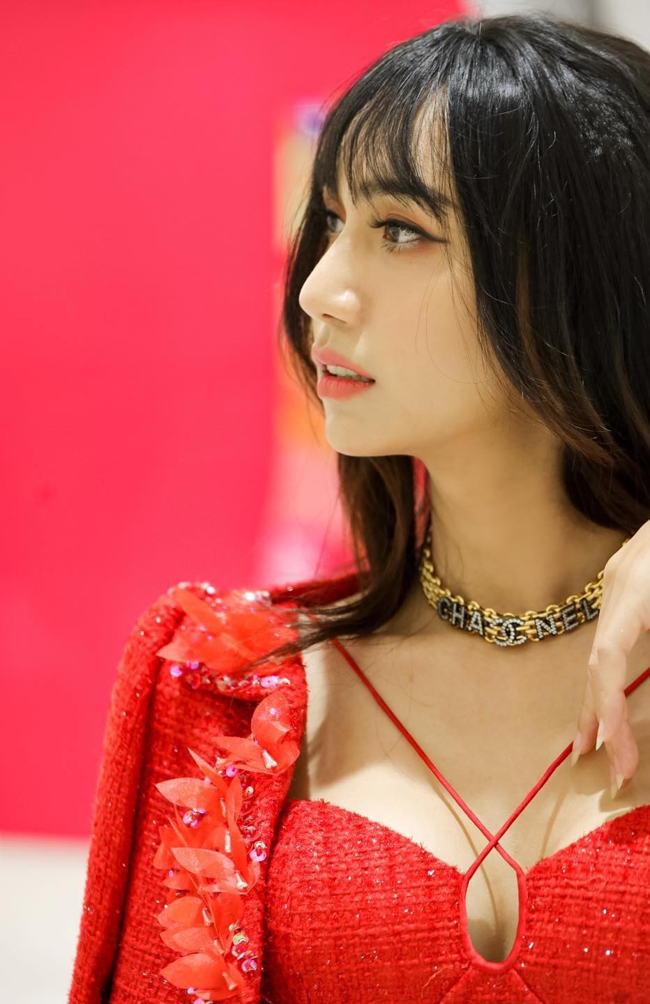 Thiết kế sang trọng và không kém phần quyến rũ. Ảnh: FBNV