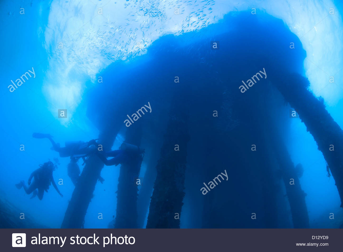 20 địa điểm kỳ ảo khiến du khách quên mình đang ở trên Trái đất