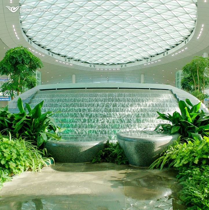 Một không gian thư giãn riêng tư. Đúng là tới đây rồi bạn sẽ không còn khó chịu vì ngồi chờ đợi những chuyến bay nữa.