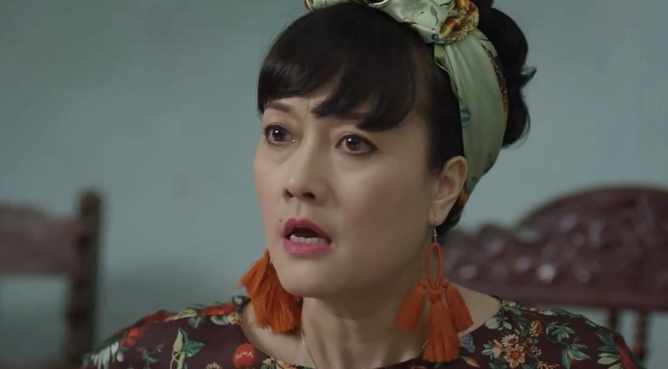 Vân Dung vai Diễm Loan, phim 'Hướng Dương ngược nắng'. Diễn xuất của nghệ sĩ Vân Dung chắc chắn không có gì phải bàn cãi. Màu diễn của bà giúp nhân vật Diễm Loan bị khán giả ghét cay ghét đắng.