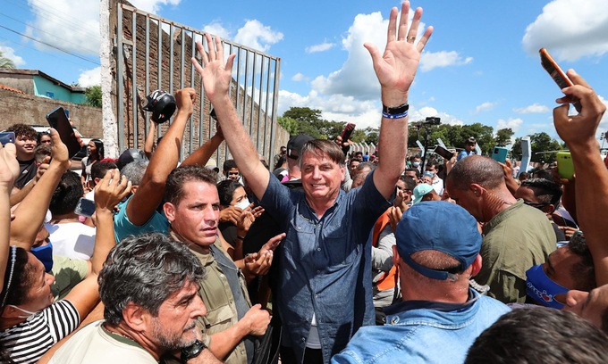 Tổng thống Bolsonaro tham gia sự kiện ở Acailandia, bang Maranhao. Ảnh: Getty