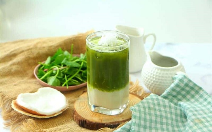 Nước đậu xanh rau má, thức uống mát lành cho ngày hè.