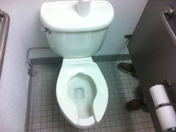 Làm sao để ngồi lên đây?