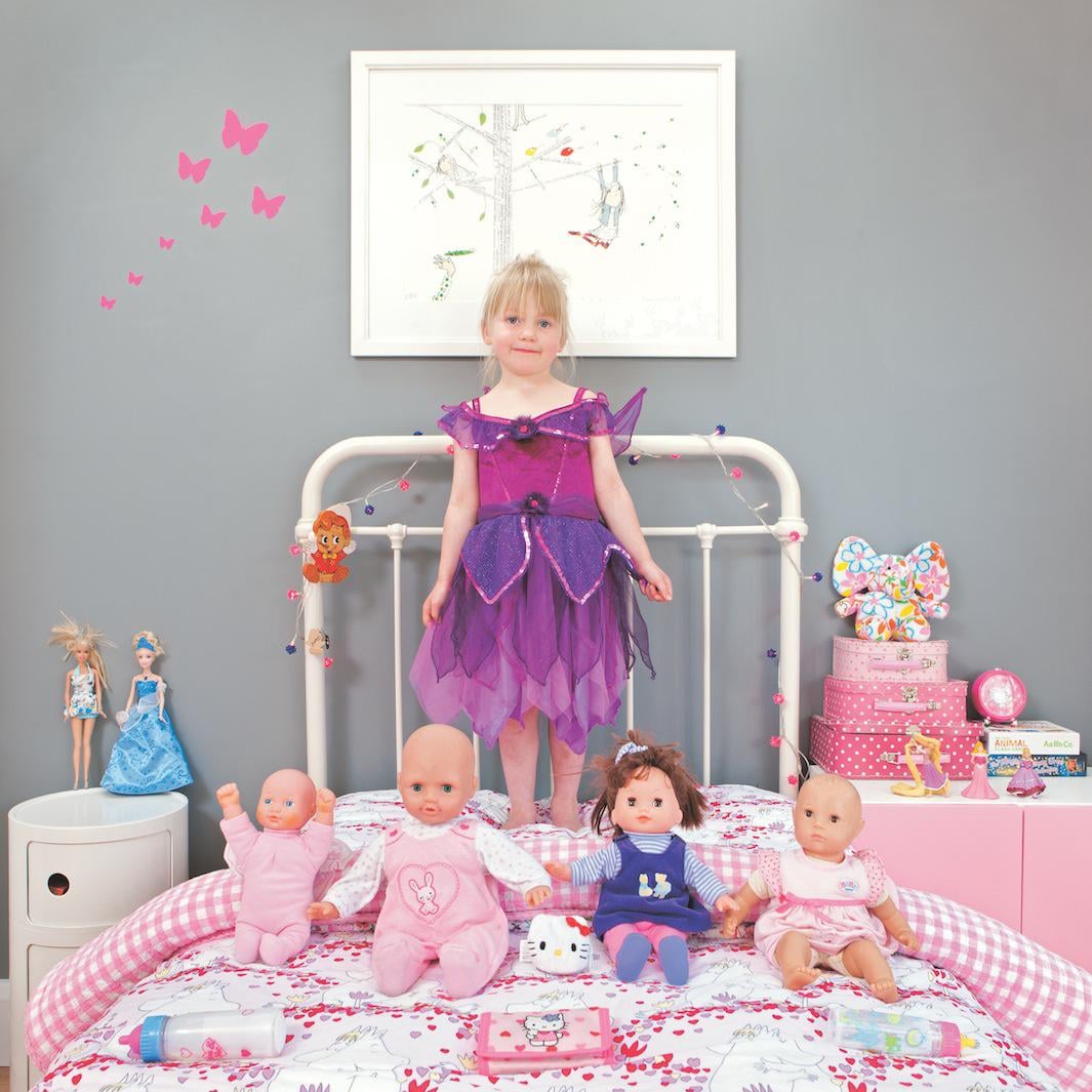 Sofia, 4 tuổi, Bradford on Avon, Anh. Cô bé này đã có ước mơ hồi bé của mọi bé gái.