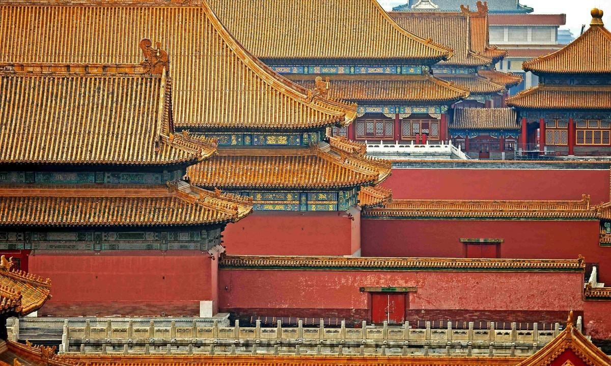 Tử Cấm Thành gây kinh ngạc khi có 9.999 căn phòng nhưng không một nhà vệ sinh 1 Tử Cấm Thành gây kinh ngạc khi có 9.999 căn phòng nhưng không một nhà vệ sinh 1
