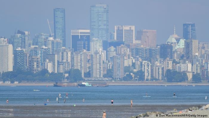 Hình ảnh người dân Mỹ - Canada 'bốc hỏa' vì nắng nóng liên tục phá kỷ lục 3 Hình ảnh người dân Mỹ - Canada 'bốc hỏa' vì nắng nóng liên tục phá kỷ lục 3