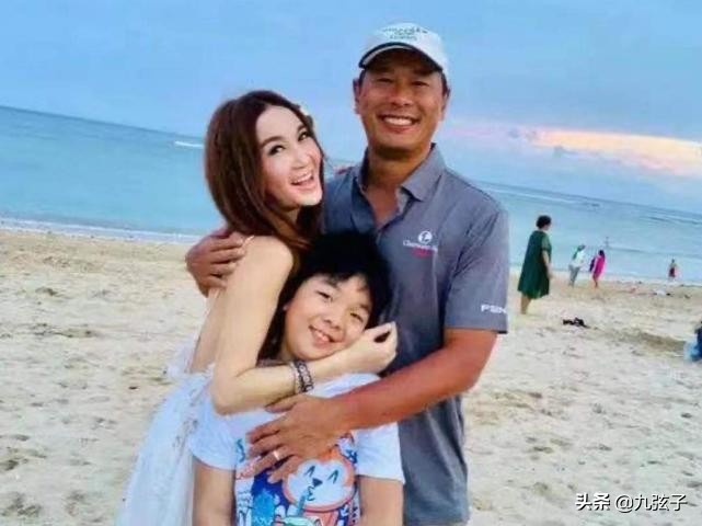 Cuộc đời chìm nổi và chuyện tình viên mãn của nàng Đắc Kỷ đẹp nhất màn ảnh 14 Cuộc đời chìm nổi và chuyện tình viên mãn của nàng Đắc Kỷ đẹp nhất màn ảnh 14