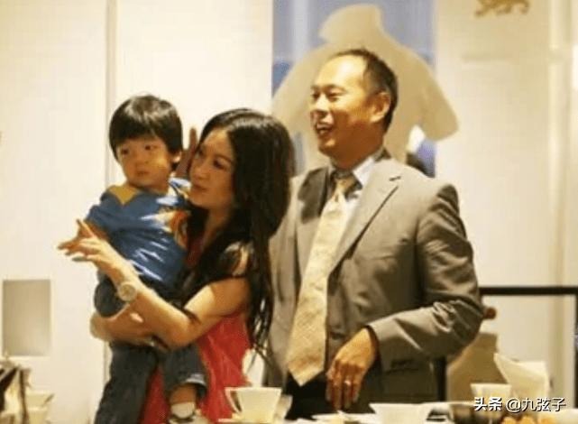 Cuộc đời chìm nổi và chuyện tình viên mãn của nàng Đắc Kỷ đẹp nhất màn ảnh 12 Cuộc đời chìm nổi và chuyện tình viên mãn của nàng Đắc Kỷ đẹp nhất màn ảnh 12