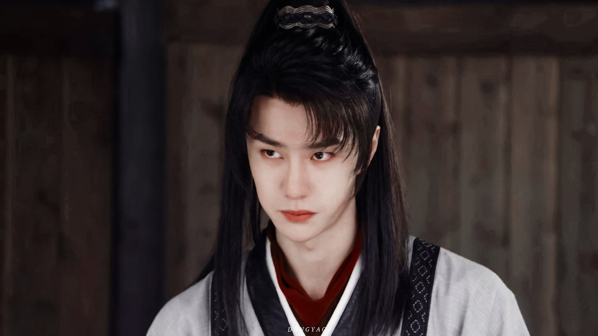 Vương Nhất Bác: Từ thực tập sinh vô danh đến nam idol thương hiệu khủng nhất Trung Quốc Vương Nhất Bác: Từ thực tập sinh vô danh đến nam idol thương hiệu khủng nhất Trung Quốc