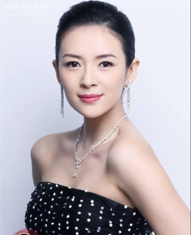 Chương Tử Di: Đại hoa đán thành tài nhờ lời mạt sát thấm thía của Trương Nghệ Mưu Chương Tử Di: Đại hoa đán thành tài nhờ lời mạt sát thấm thía của Trương Nghệ Mưu