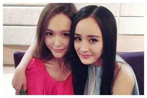 Dương Mịch và Đường Yên từng là những người bạn thân thiết trong Cbiz, nhưng sau đó không còn thân thiết sau khi lập gia đình. Dương Mịch và Đường Yên từng là những người bạn thân thiết trong Cbiz, nhưng sau đó không còn thân thiết sau khi lập gia đình.