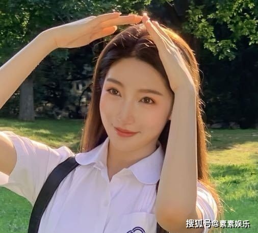 Đô Mỹ Trúc thắng Ngô Diệc Phàm ngoạn mục, tái xuất báo bình an cho mọi người Đô Mỹ Trúc thắng Ngô Diệc Phàm ngoạn mục, tái xuất báo bình an cho mọi người