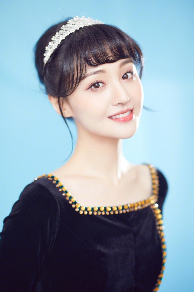 Trịnh Sảng tiêu tan sự nghiệp vì bê bối mang thai hộ nhưng có lẽ không thể phủ nhận cô thực sự xinh đẹp.