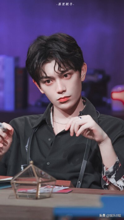 Đinh Vũ Hề Đinh Vũ Hề