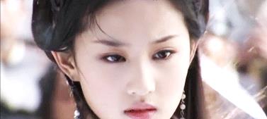 Mới 16 tuổi mà Lưu Diệc Phi đã để lại một vai diễn như vậy thực sự tuyệt vời. Cô ấy chắc chắn sẽ cảm thấy biết ơn vì đã gặp được vai diễn sinh ra để dành cho mình.