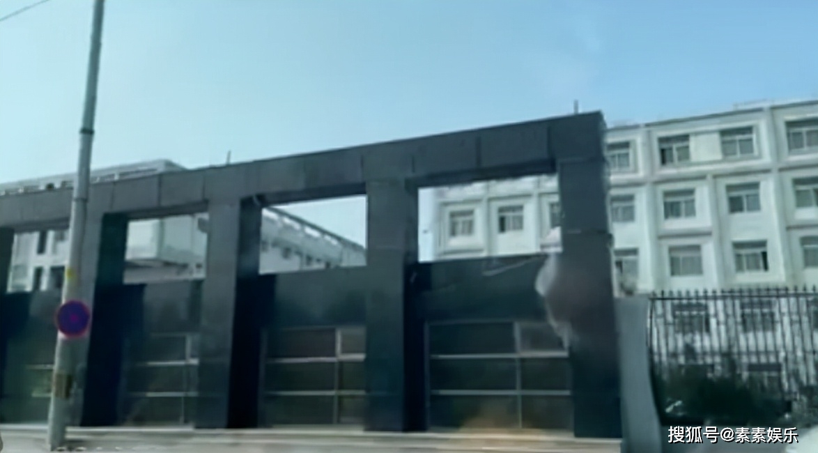 Cận cảnh nơi Ngô Diệc Phàm bị giam giữ, ngày ngày đọc nội quy, dọn nhà vệ sinh - Ảnh 8