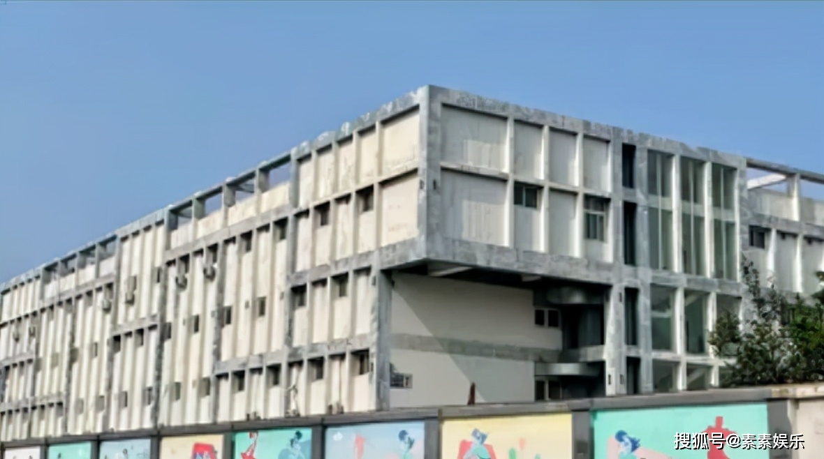 Cận cảnh nơi Ngô Diệc Phàm bị giam giữ, ngày ngày đọc nội quy, dọn nhà vệ sinh - Ảnh 4