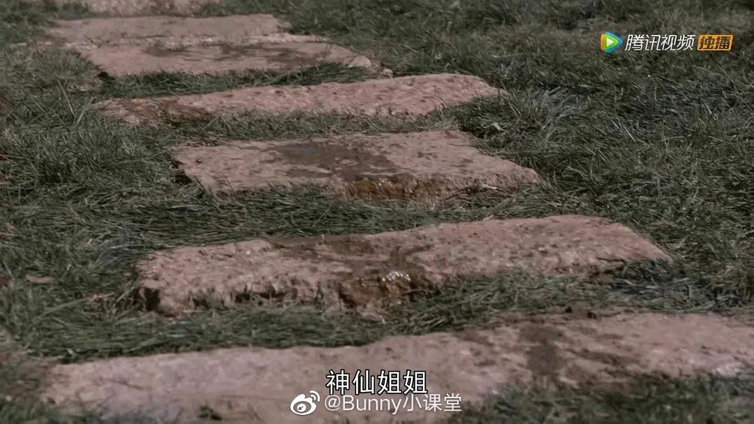 Tân Thiên Long Bát Bộ 'cợt nhả' khi để Đoàn Dự 'tè ra quần' lúc gặp Vương Ngữ Yên 3 Tân Thiên Long Bát Bộ 'cợt nhả' khi để Đoàn Dự 'tè ra quần' lúc gặp Vương Ngữ Yên 3