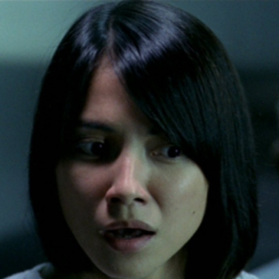 Lý Tâm Khiết phim Con Mắt m Dương The Eye) năm 2002. Đây là bộ phim kinh dị kinh điển của Trung Quốc. Dù có nhiều phiên bản làm lại nhưng bản của Lý Tâm Khiết thành công nhất. Bộ phim cũng tạo tiền đề cho sự nghiệp nở rộ của nữ diễn viên sau này.