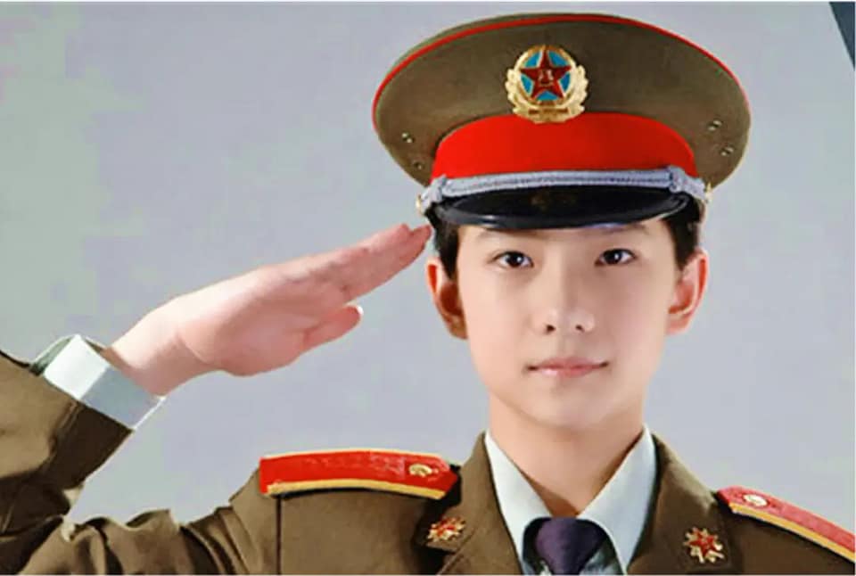 Đây mà là 'nhan sắc tầm thường có đầy ngoài phố đi bộ' ư?