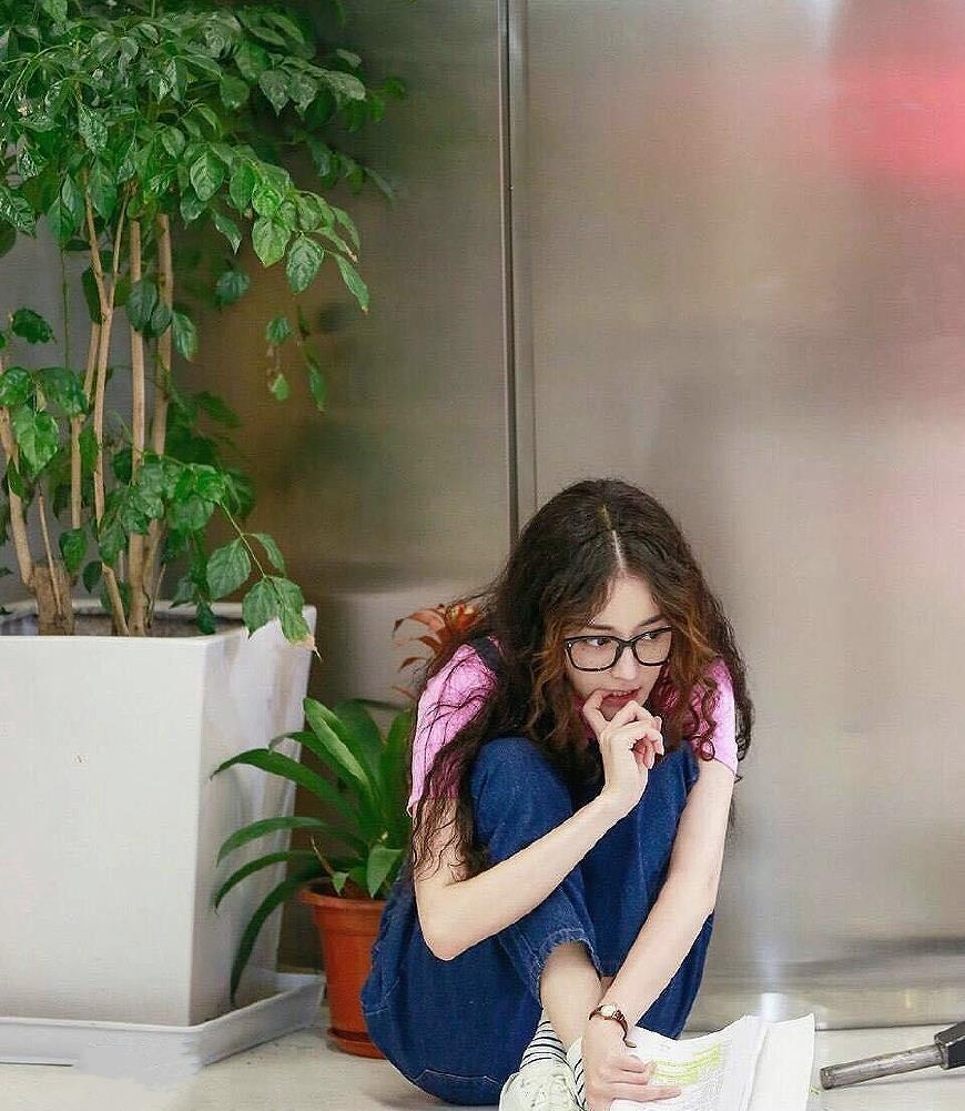 Sao nữ Cbiz ai là cao thủ học thoại: Dương Mịch chơi chiêu, Lệ Dĩnh học vẹt, Nhiệt Ba làm trò và trùm cuối mới là đỉnh cao - Ảnh 1