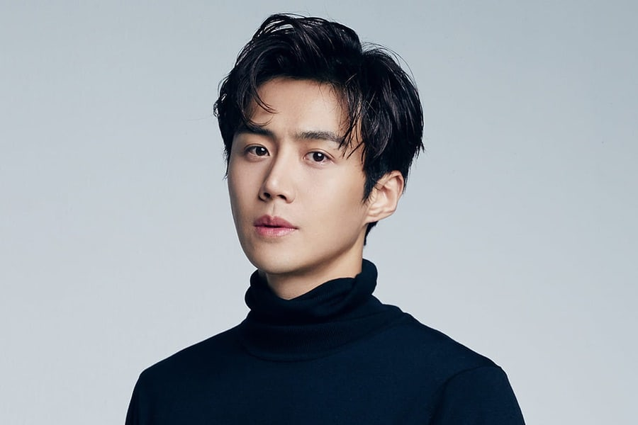 10. Kim Seon Ho 5.708 phiếu bầu