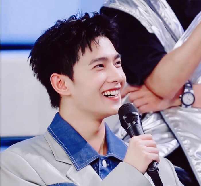 Nụ cười ngọt ngào của Dương Dương bao năm không đổi Nụ cười ngọt ngào của Dương Dương bao năm không đổi