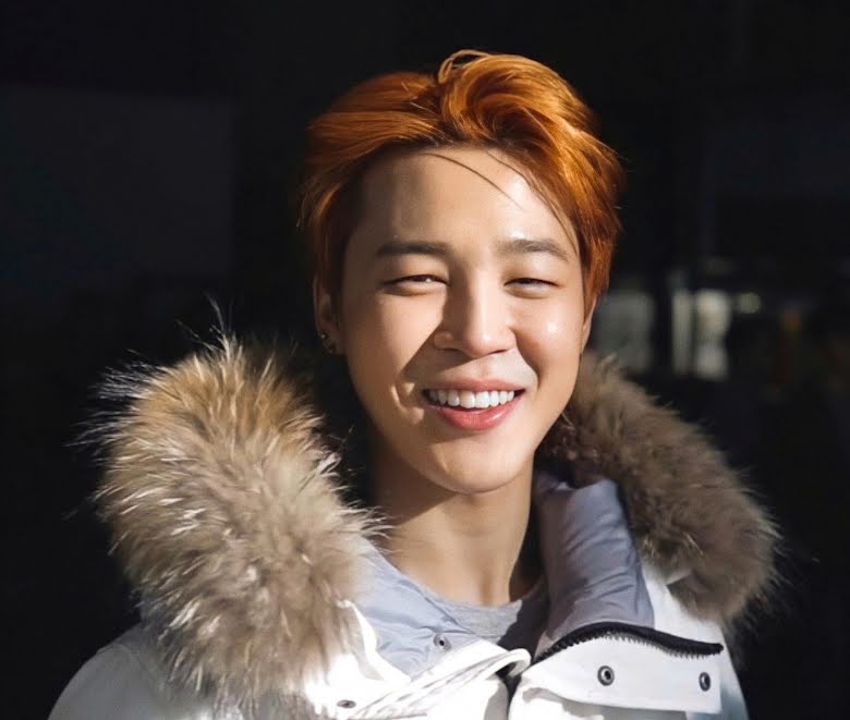 13. Bạn có thấy Jimin đang tỏa sáng trong bức ảnh này? 13. Bạn có thấy Jimin đang tỏa sáng trong bức ảnh này?