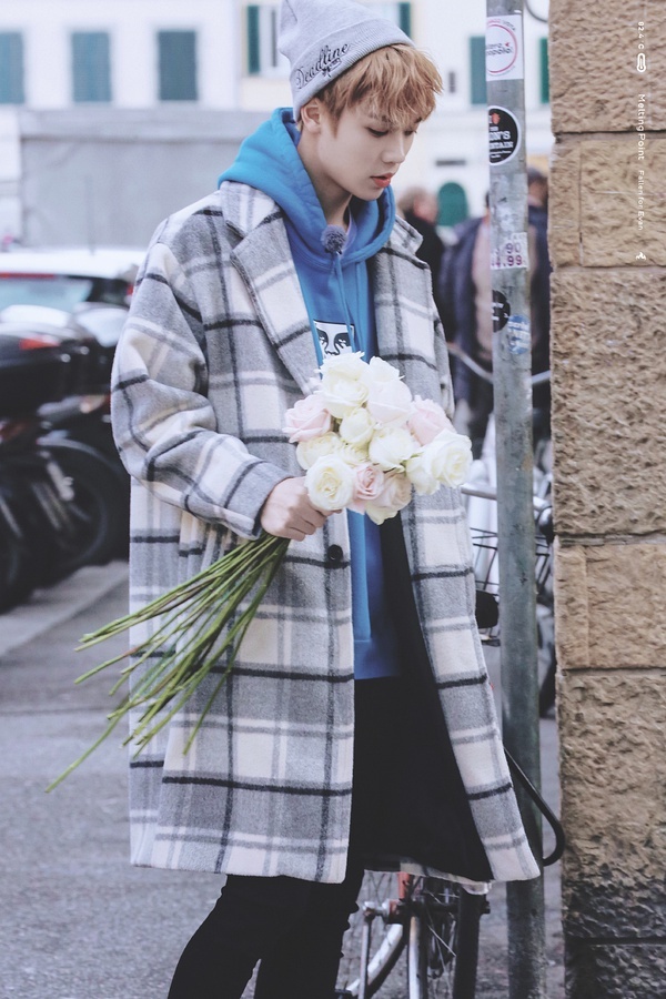 Lâm Ngạn Tuấn đích thị 'đại thần' khi mặc trench coat