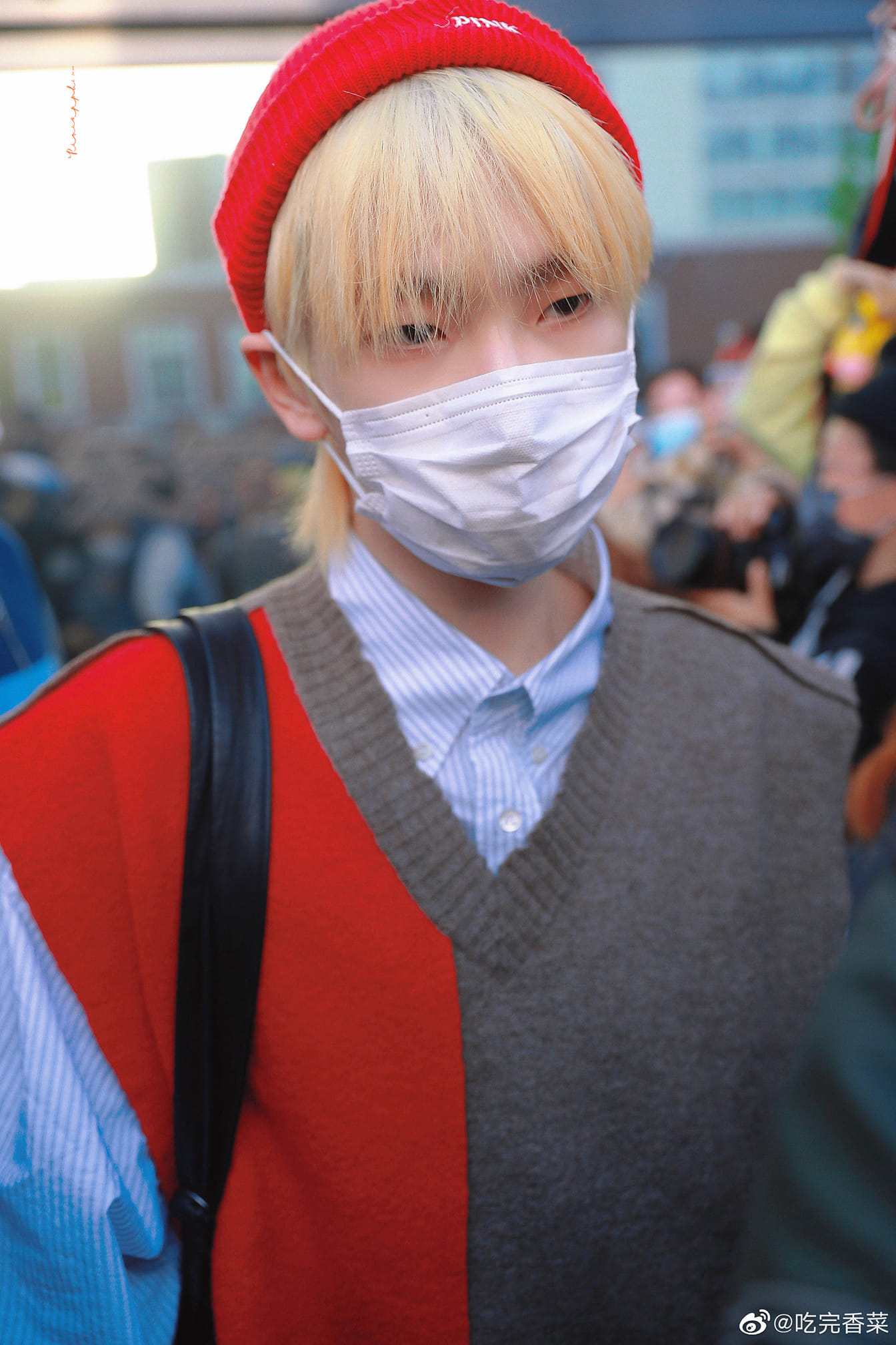 Outfit này của Châu Chấn Nam cưng xỉu.