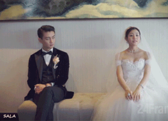 Trong mắt Trần Hiểu mãi mãi chỉ có Trần Nghiên Hy. Trong mắt Trần Hiểu mãi mãi chỉ có Trần Nghiên Hy.