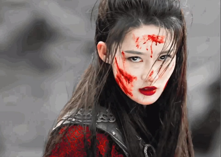 Khí chất, thần thái của Lý Thấm trong Lang Điện Hạ được Cnet khen ngợi hết lời. Cô là một trong những nữ diễn viên đóng cảnh bi thương rất đạt. Các fan nhận xét Lý Thấm có thể cân được mọi vai, trừ nhân vật bạch thỏ ngốc nghếch.