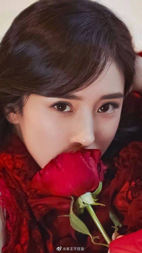 Thần thái Mịch thế này thì ai có thể từ chối?