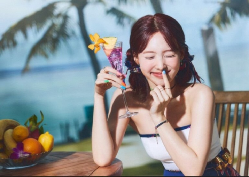 Nayeon xinh đẹp, tài năng của Twice.