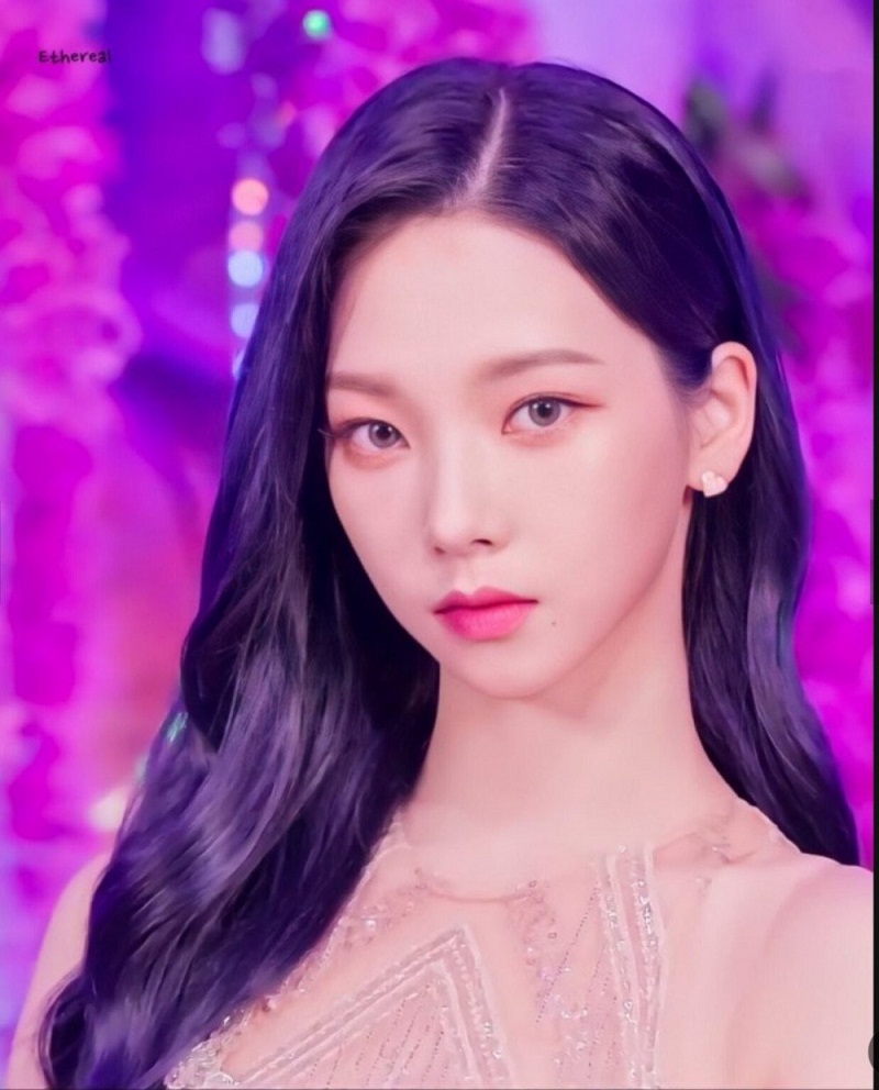 Karina tài năng, xinh đẹp cũng được chọn là bias của Aespa.