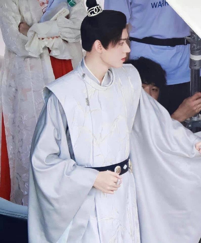 Vai diễn thái tử Hàn Diệp của Cung Tuấn trong An Lạc Truyện. Phim chưa lên sóng nhưng ngắm tạo hình này cũng khiến fan Cung Tuấn sốt ruột.