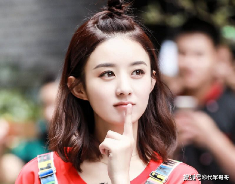 8 sao Hoa ngữ diễn mắt vô hồn: Nhất Bác, Hứa Khải đẹp mà đơ, Angela Baby chắc suất nhưng ngạc nhiên nhất là Lệ Dĩnh - Ảnh 2 8 sao Hoa ngữ diễn mắt vô hồn: Nhất Bác, Hứa Khải đẹp mà đơ, Angela Baby chắc suất nhưng ngạc nhiên nhất là Lệ Dĩnh - Ảnh 2