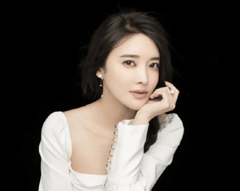 Số phận 3 người 'chung chăn gối' với Dương Mịch thời thiếu nữ - Ảnh 5 Số phận 3 người 'chung chăn gối' với Dương Mịch thời thiếu nữ - Ảnh 5