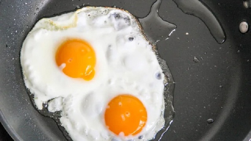 Cách nấu trứng sai lầm biến món ăn bổ dưỡng thành có hại không phải ai cũng biết 2