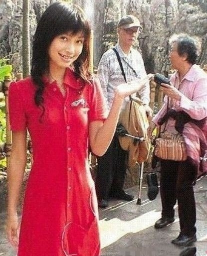Diện mạo Angela Baby thời 