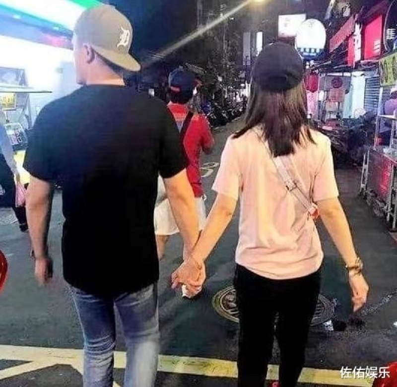 Lâm Tâm Như tự nhận hài lòng với cuộc sống hiện tại - Ảnh 11 Lâm Tâm Như tự nhận hài lòng với cuộc sống hiện tại - Ảnh 11