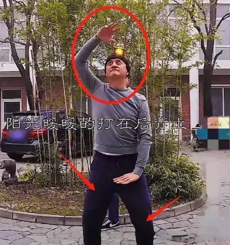 'Quách Tĩnh' Lý Á Bằng gây sốc với khuôn mặt chảy xệ - Ảnh 2 'Quách Tĩnh' Lý Á Bằng gây sốc với khuôn mặt chảy xệ - Ảnh 2