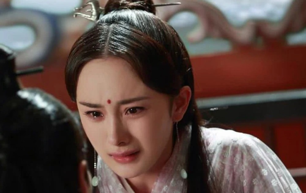 Không cần gồng cơ mặt, Dương Mịch vẫn có thể khóc Không cần gồng cơ mặt, Dương Mịch vẫn có thể khóc