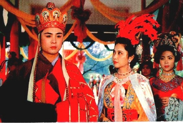 'Đường Tăng' Từ Thiếu Hoa trong phần Nữ Nhi Quốc. 'Đường Tăng' Từ Thiếu Hoa trong phần Nữ Nhi Quốc.